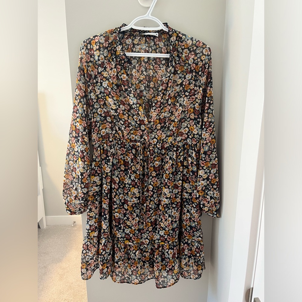 Zara Floral Dress - Size Medium